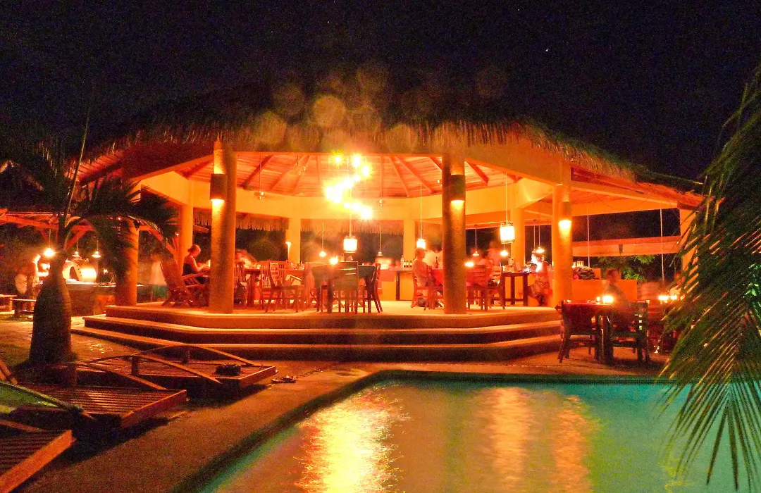Hotel Vista de Olas-1