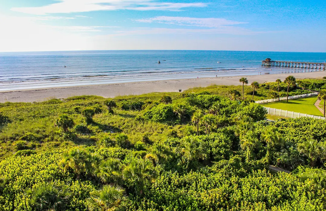Discovery Beach Resort-1