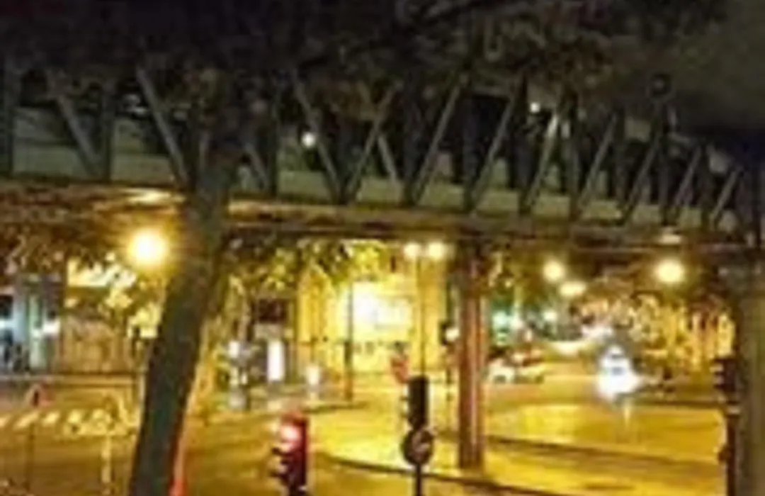 Hotel De La Comete-1