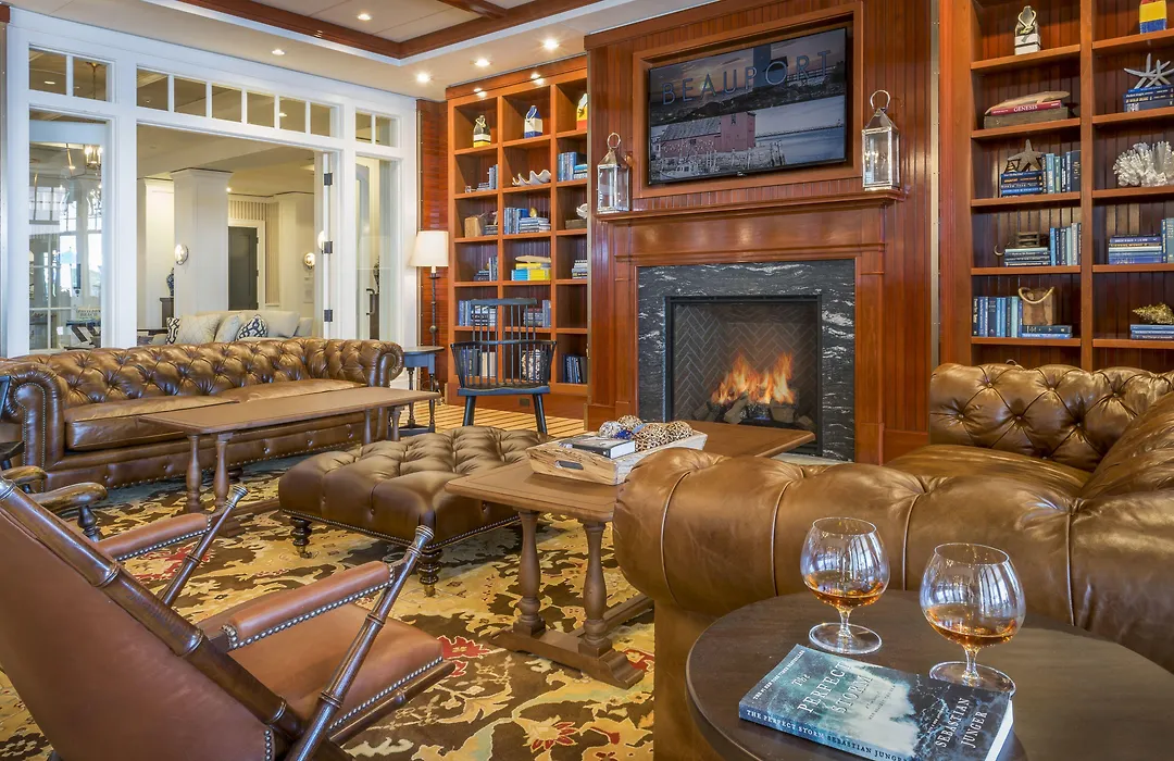 Beauport Hotel Gloucester-1