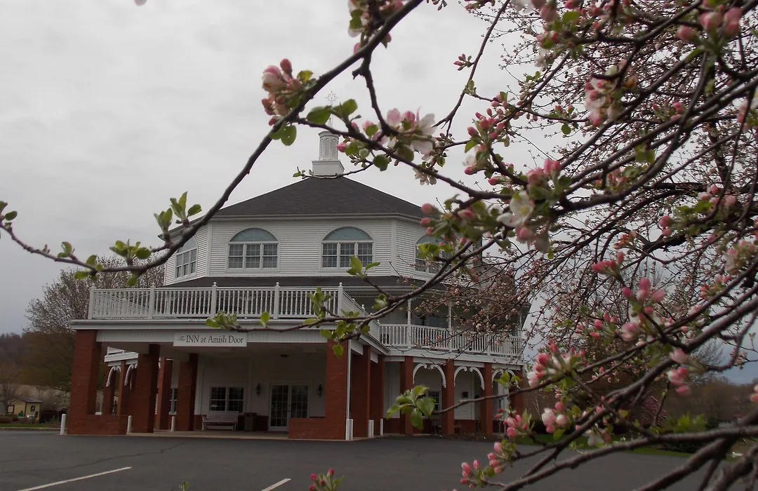 Inn At Amish Door-1