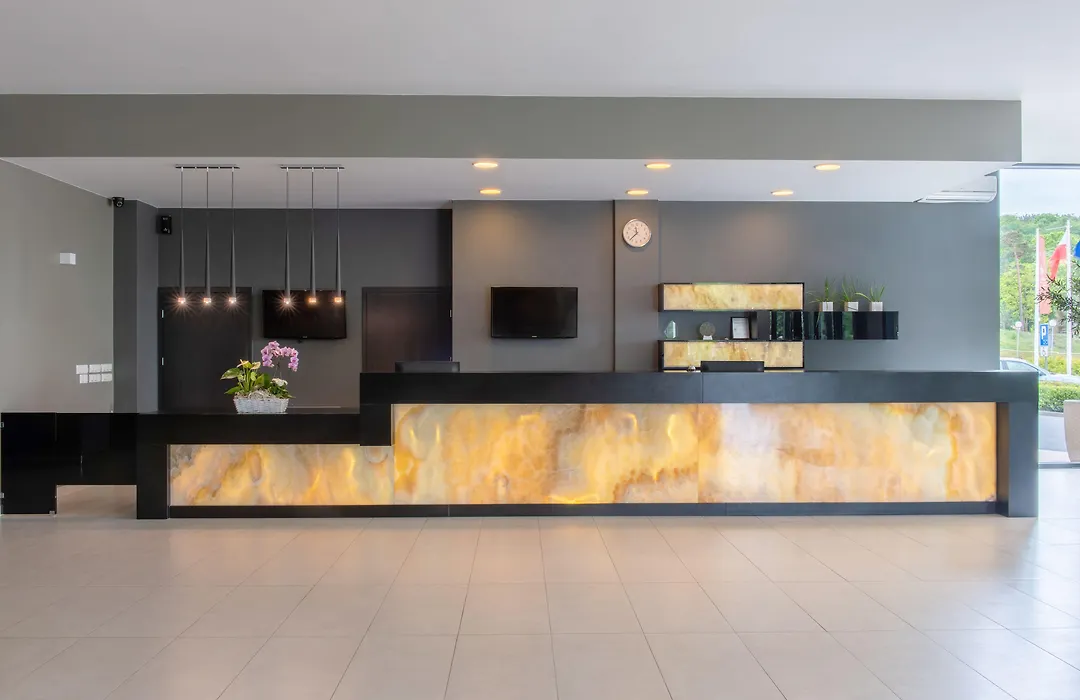 Vestina Wellness&SPA Hotel-1