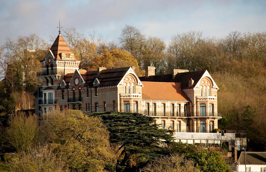 The Petersham-1