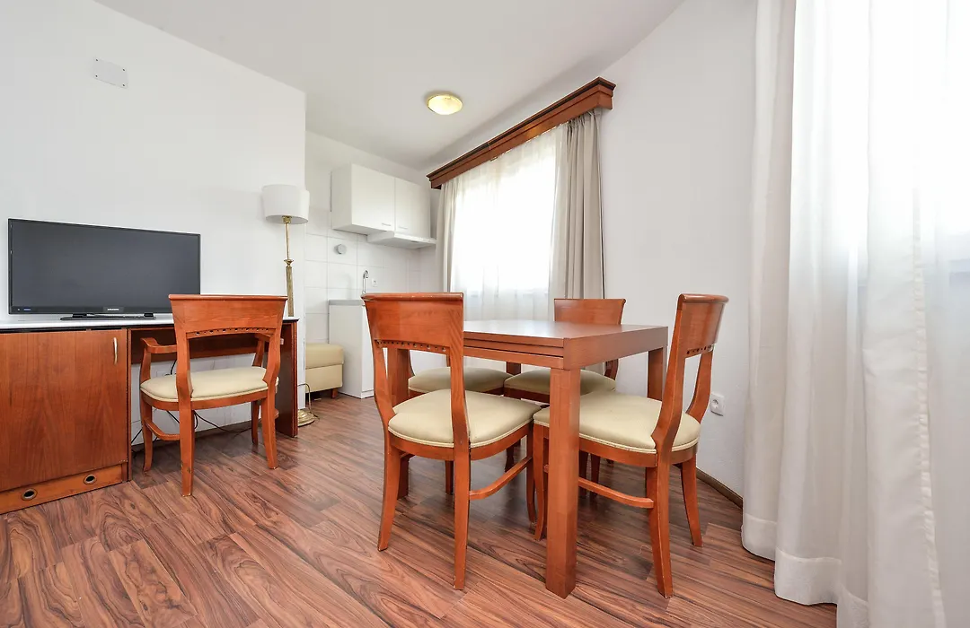 Hotel Zadar-1