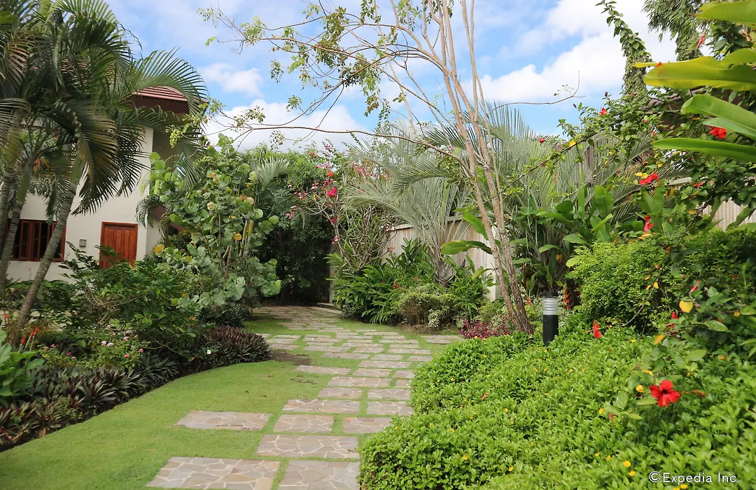 Bravo Resorts - Munting Paraiso-1