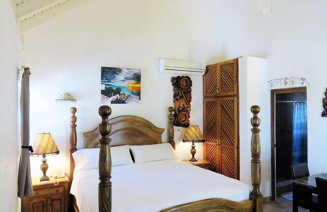Beach House Condos, Negril-1