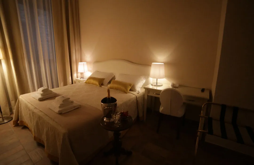 Hotel Renaissance-1