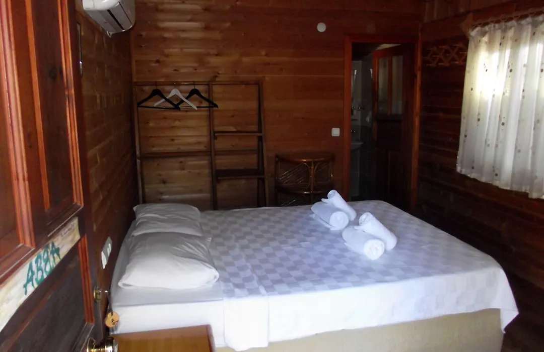 Koala Bungalows-1