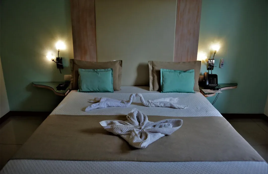 Sol Hotel-1