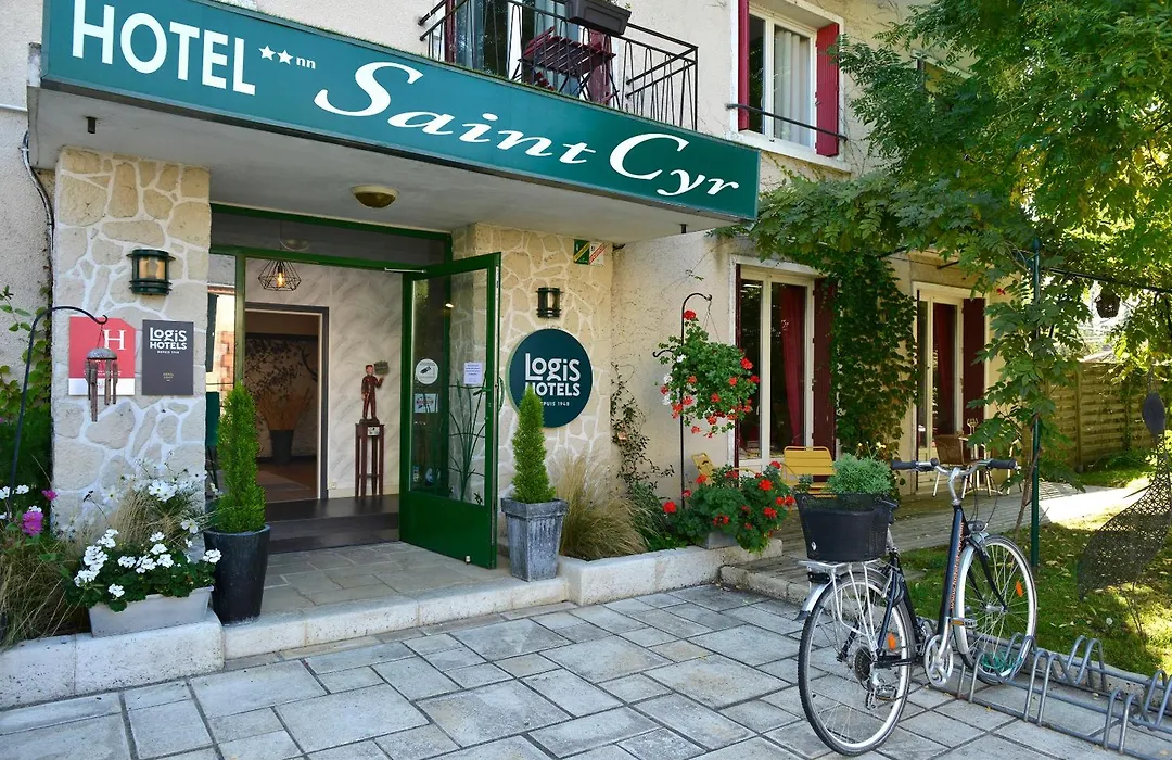 Hôtel Saint Cyr-1