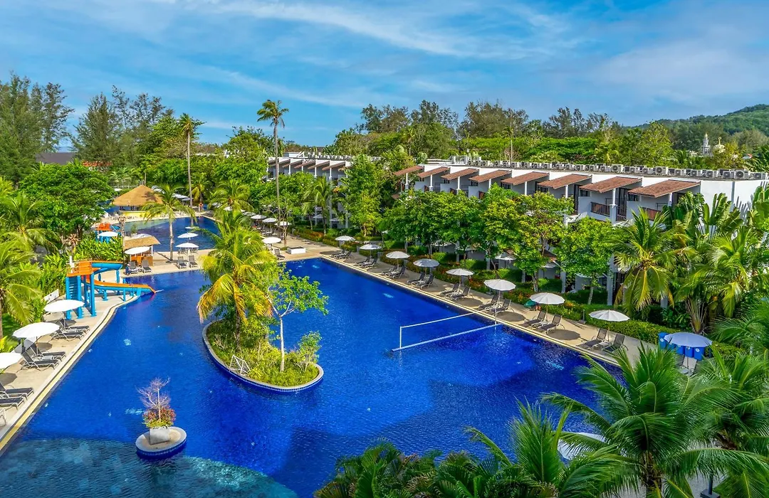 Sunwing Kamala Beach-1