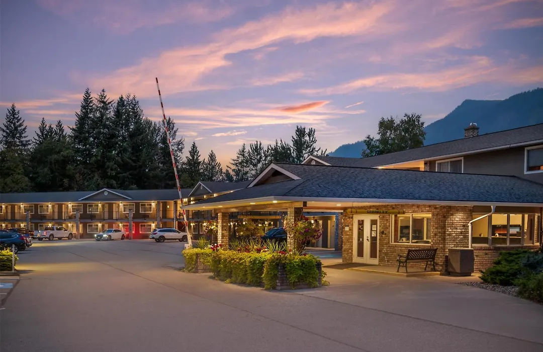 Best Western Sicamous Inn-1