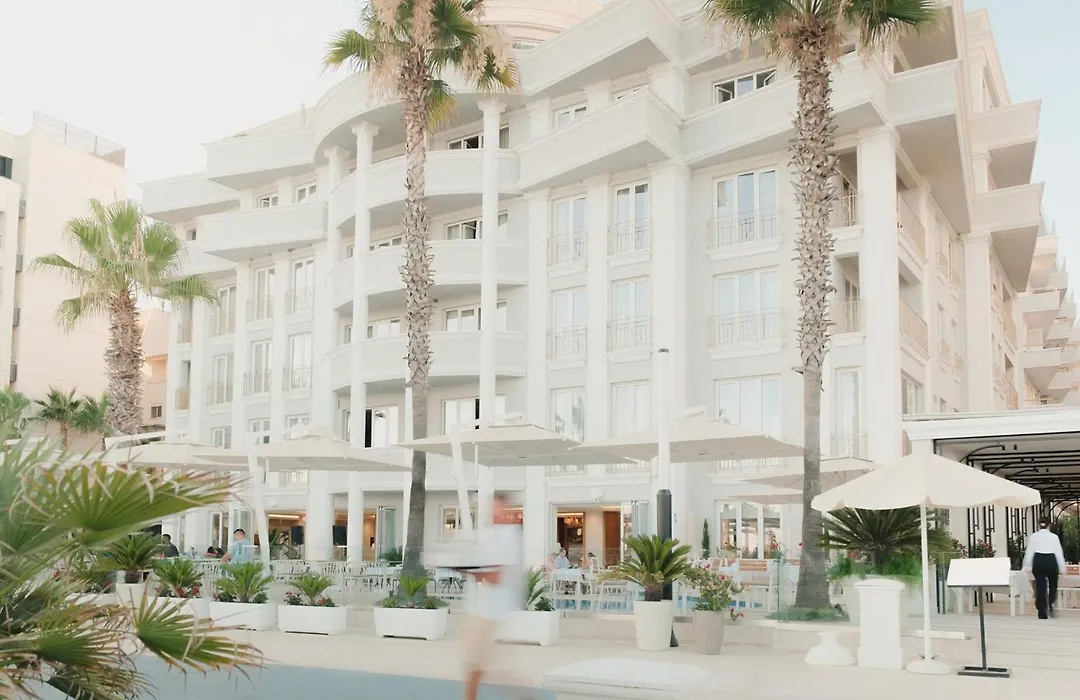 Palace Hotel & Spa-1