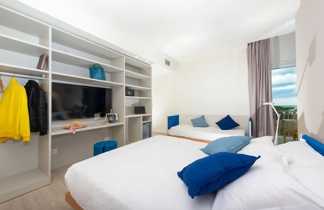 Amarina Hotel-1