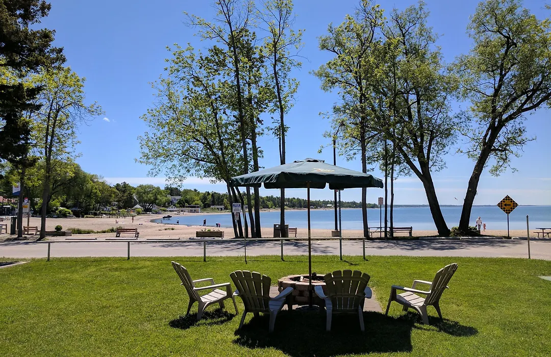 Balm Beach Resort And Motel-1