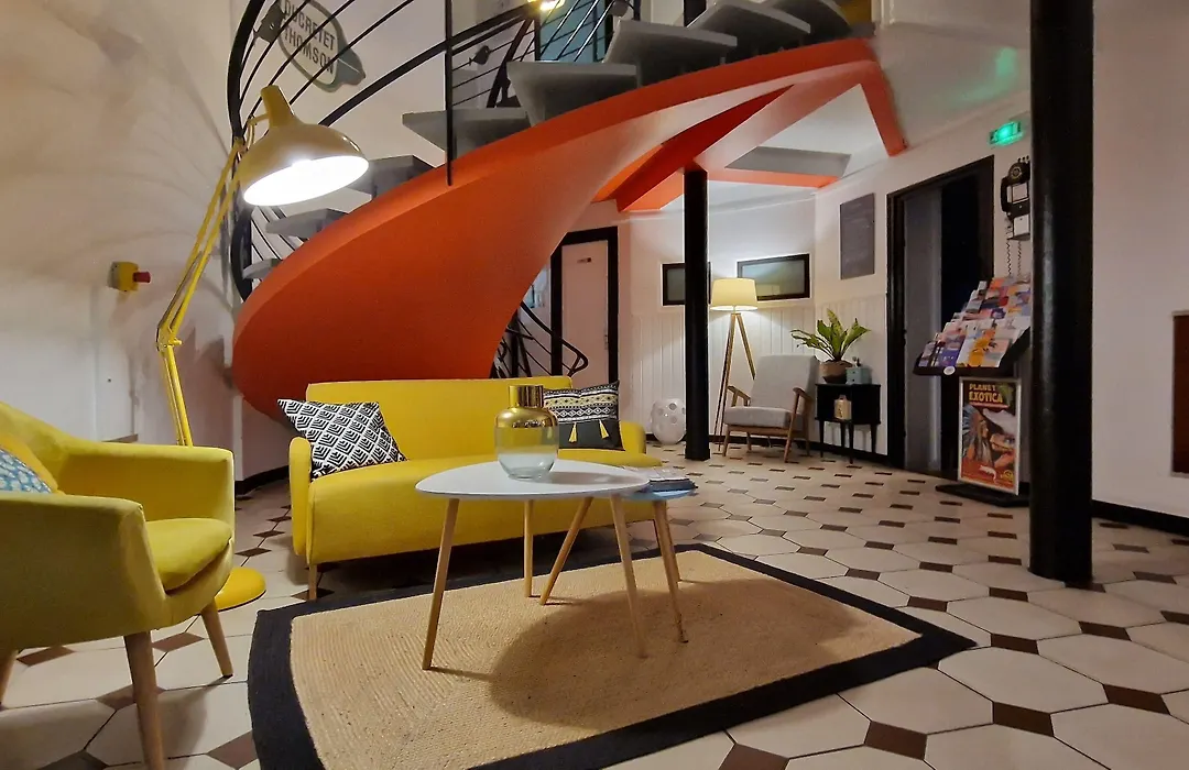 Hotel La Croisette & Restaurant Bistrot Gantier En Centre Ville-1