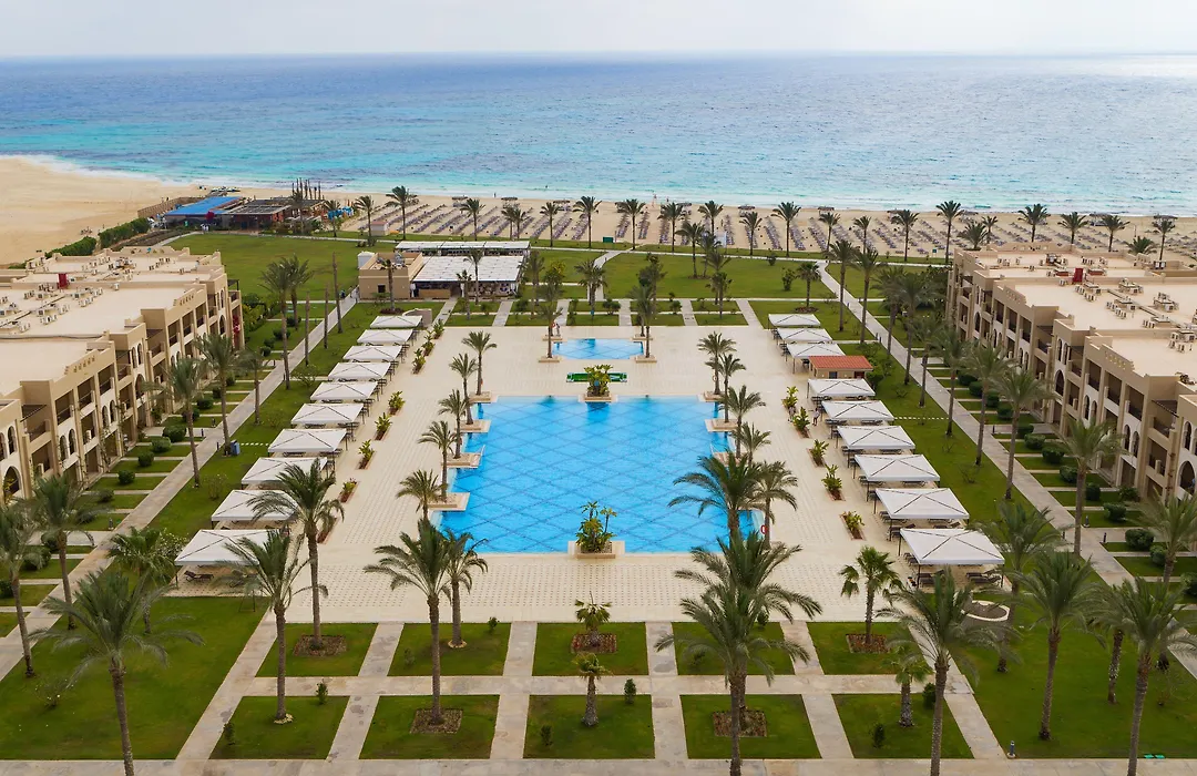 Jaz Oriental, Almaza Bay-1