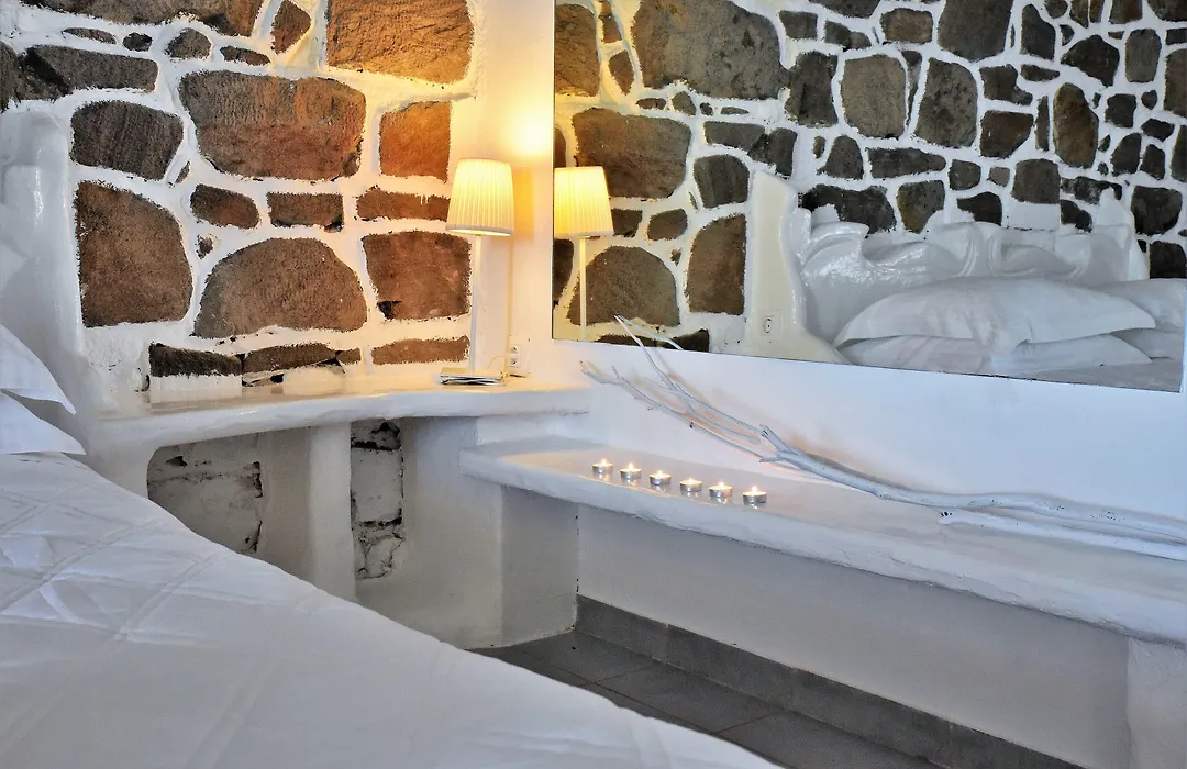 Hotel Adamas-1