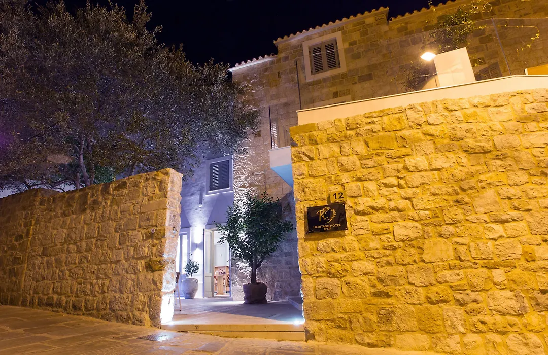 Heritage Hotel 19-1