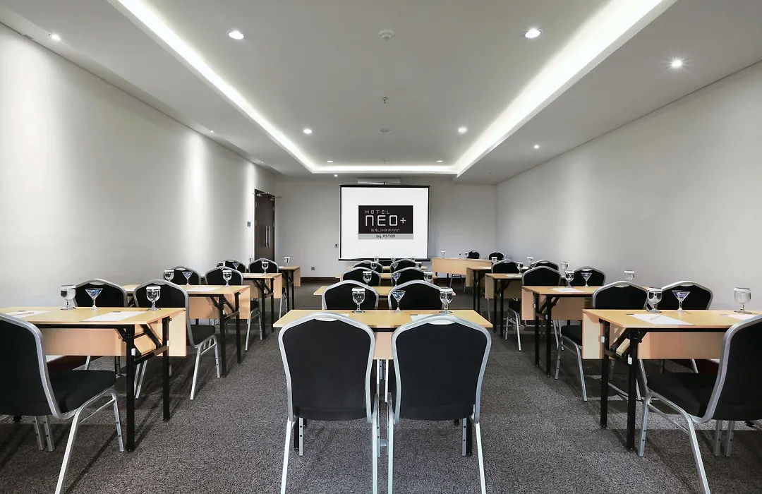 Hotel Neo+ Balikpapan By Aston-1