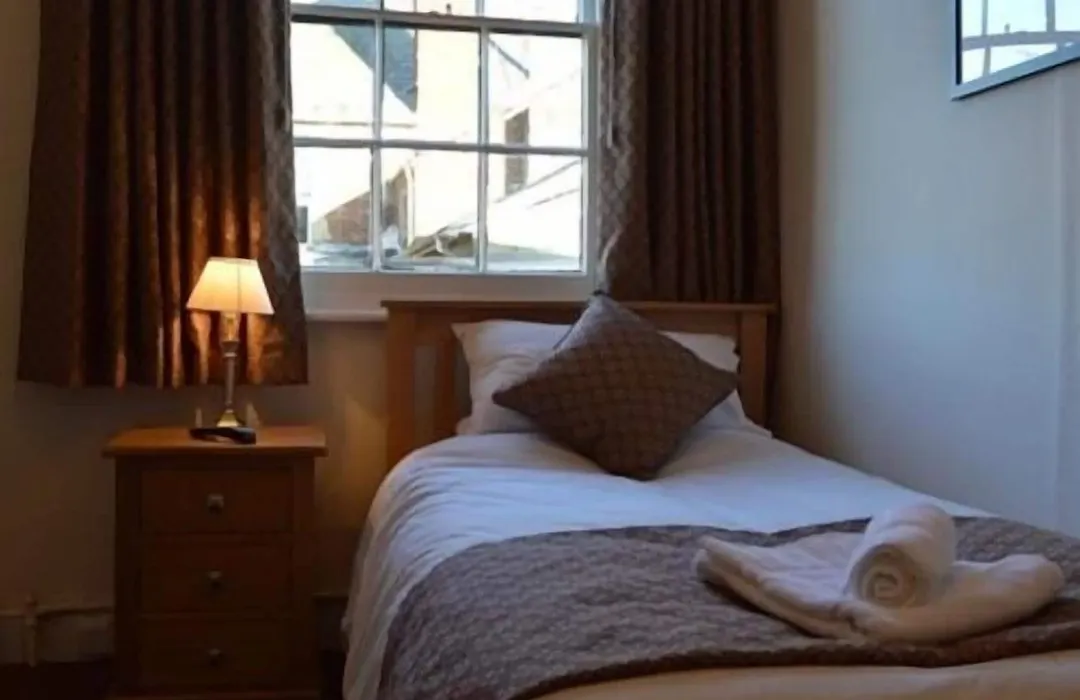 The Crown Inn Hotel-1