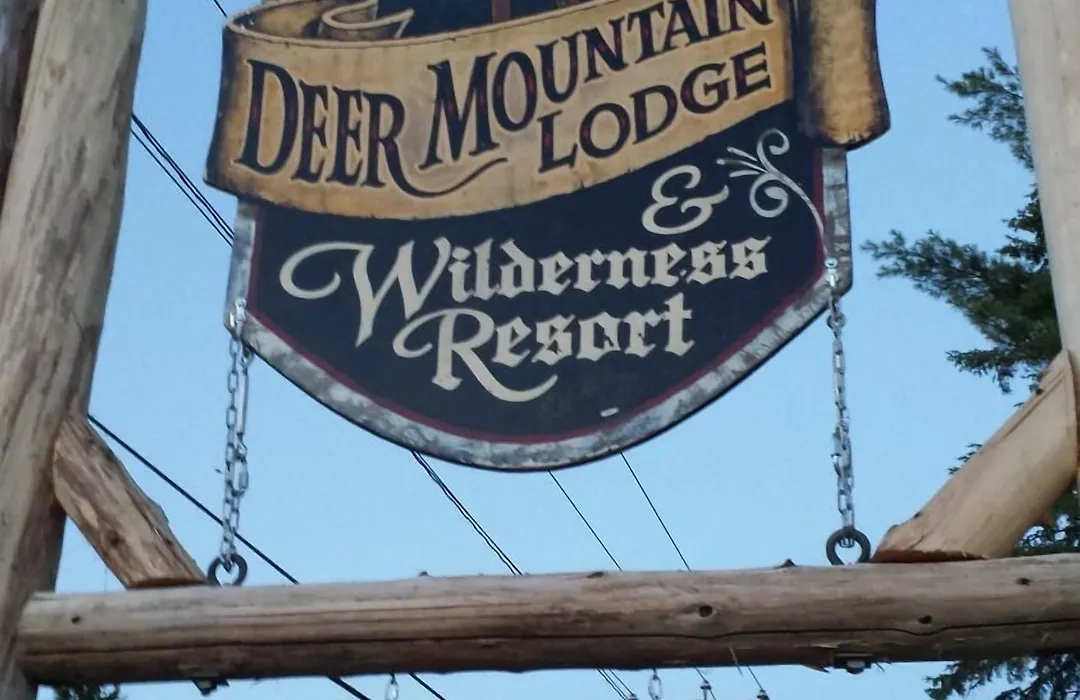 Deer Mountain Lodge & Wilderness Resort-1