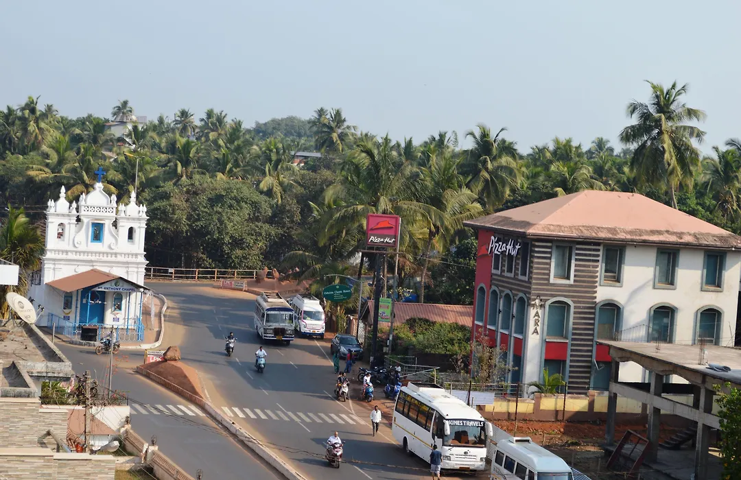 Hotel Calangute Central-1