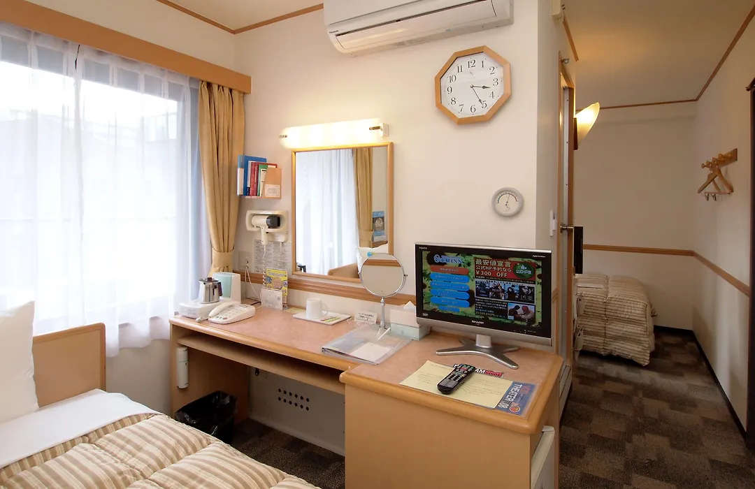 Toyoko Inn Aioi Eki Shinkansen Guchi-1