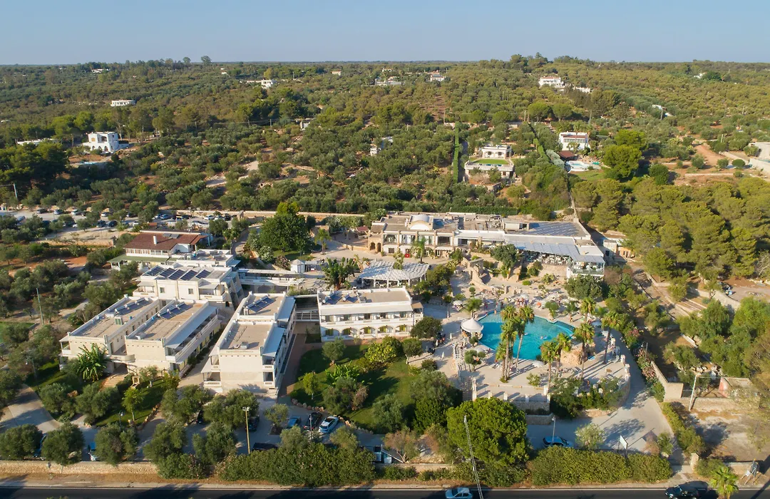 Eden Resort Country-1