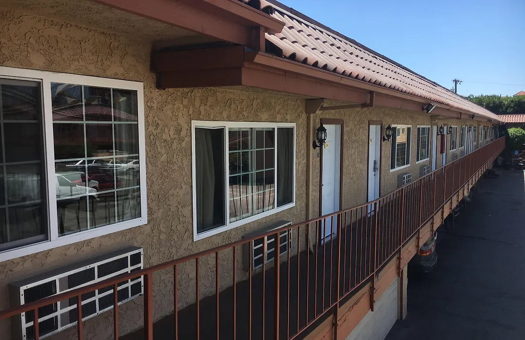 Norwalk Inn & Suites-1