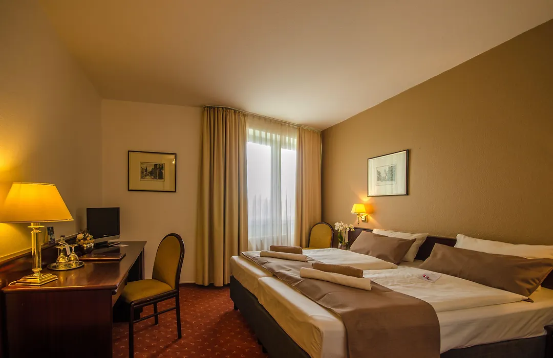 Hotel Stadt Aurich-1