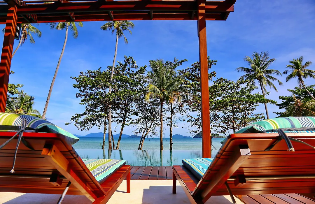 Mira Montra Resort Koh Mak-1