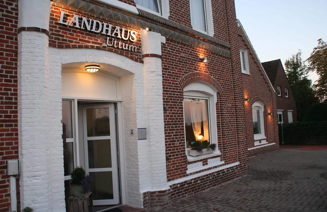 Hotel Garni Landhaus Uttum-1