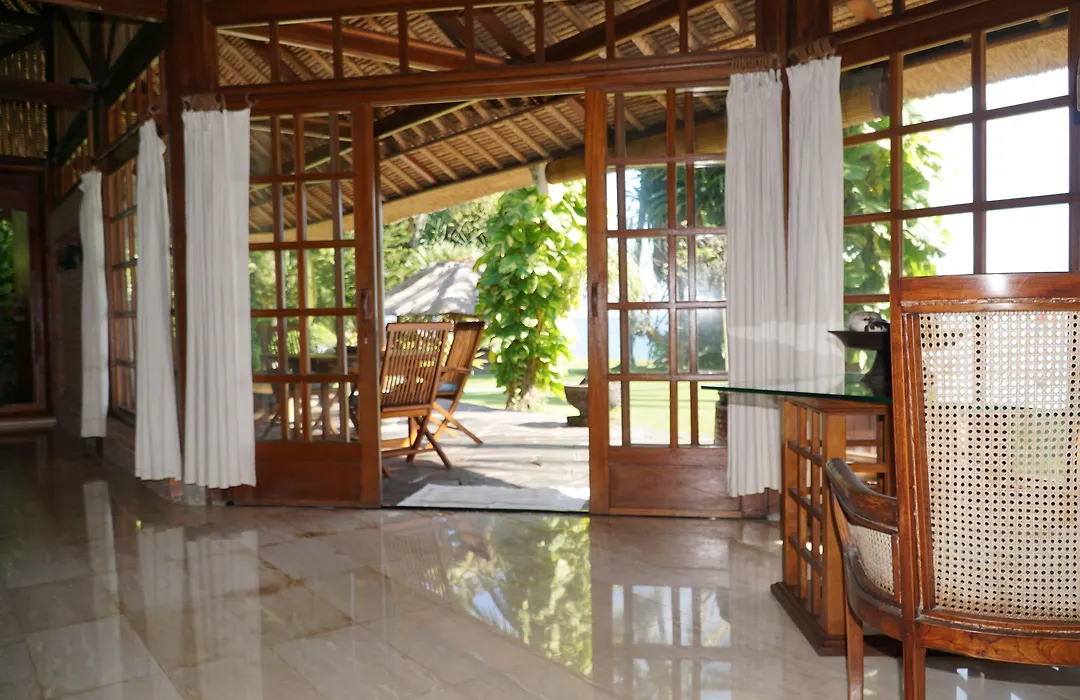 Ciliks Beach Garden-1