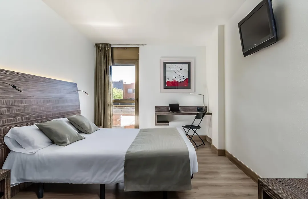 Hotel HC*** Mollet Barcelona-1