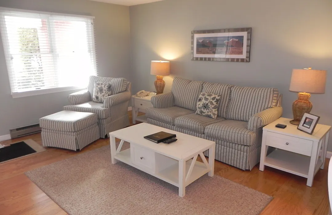 Elmwood Resort Hotel-1