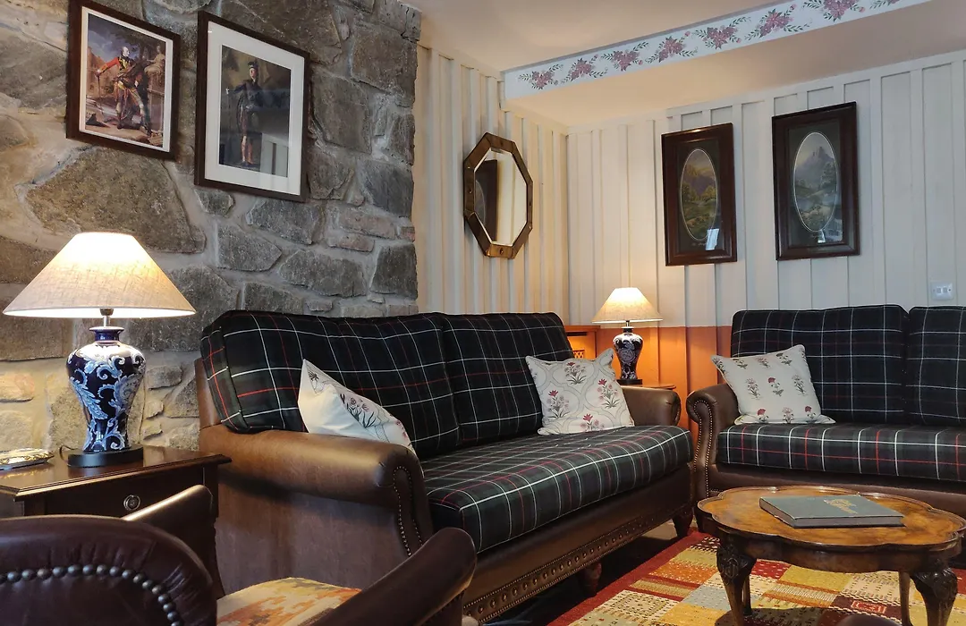 The Cluanie Inn-1