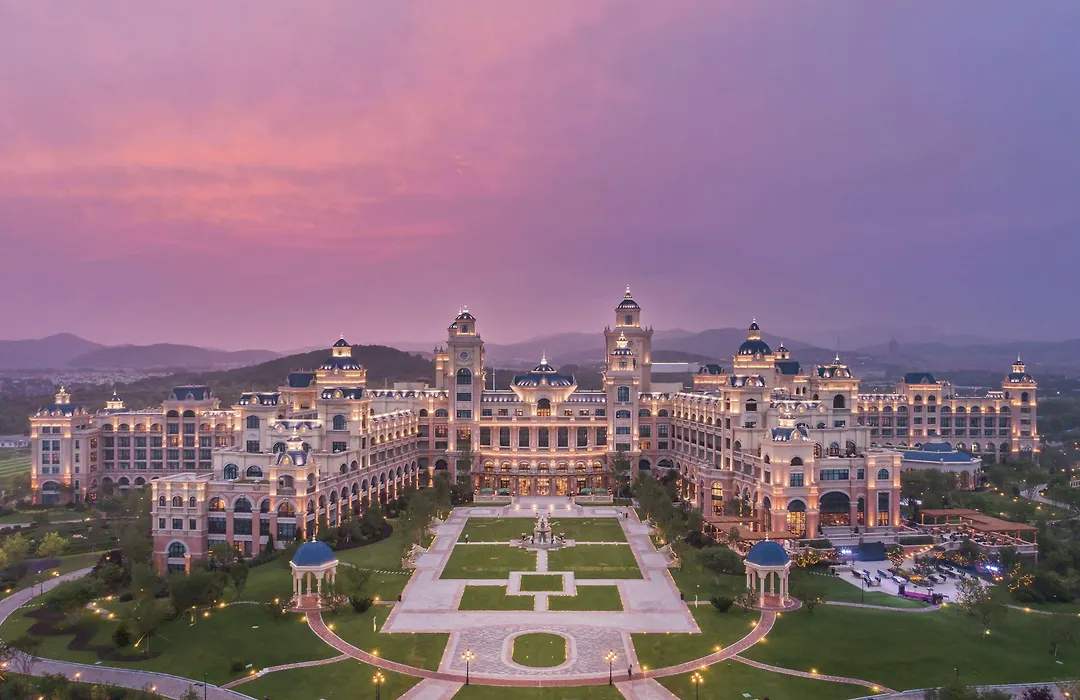 Hilton Dalian Golden Pebble Beach Resort-1