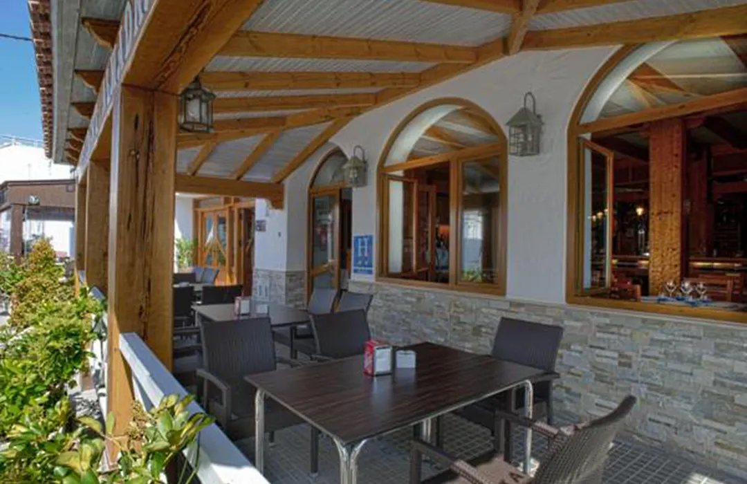 Hotel Almadrabeta-1