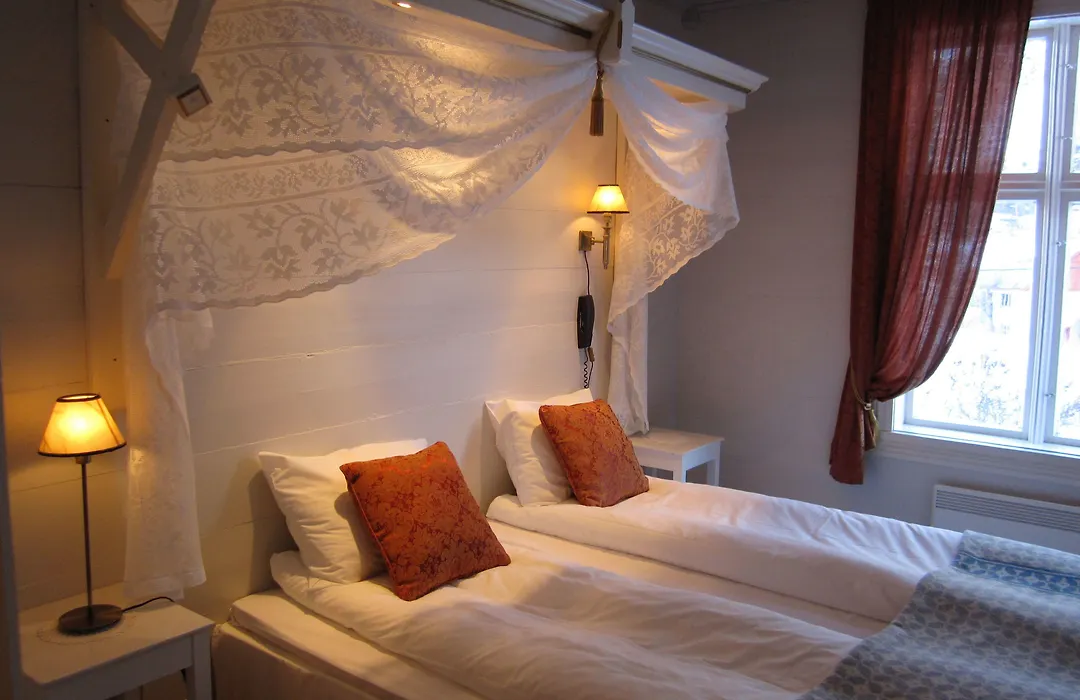 Hjelle Hotel-1