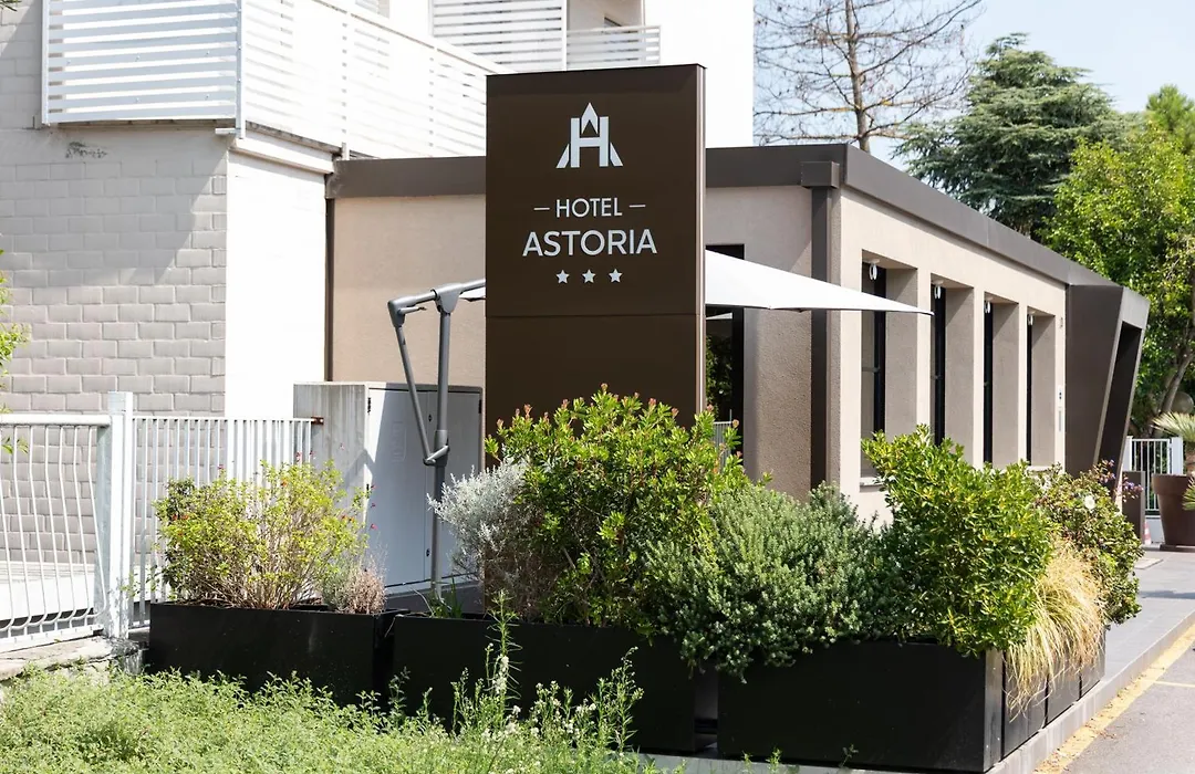 Hotel Astoria-1