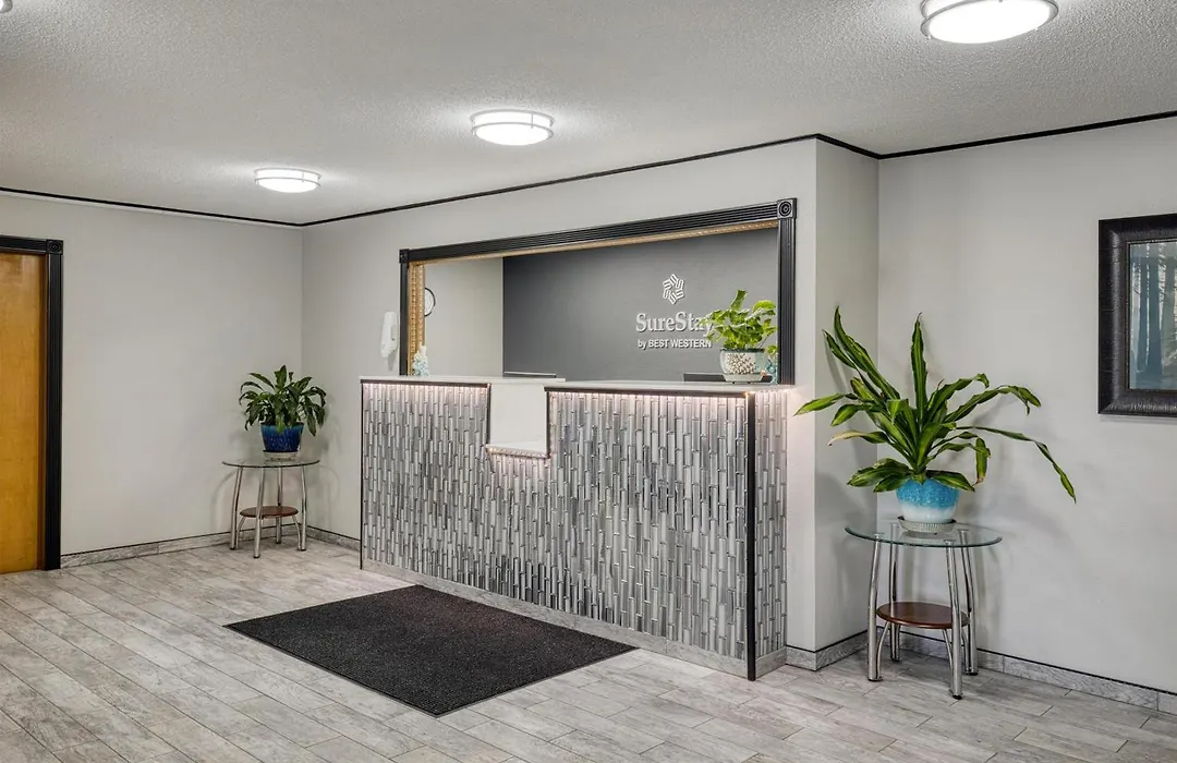 Surestay By Best Western Massena-1