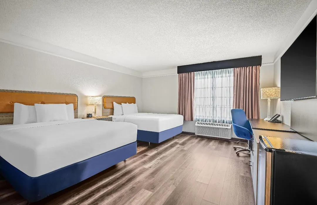 La Quinta By Wyndham Miami Airport West-1