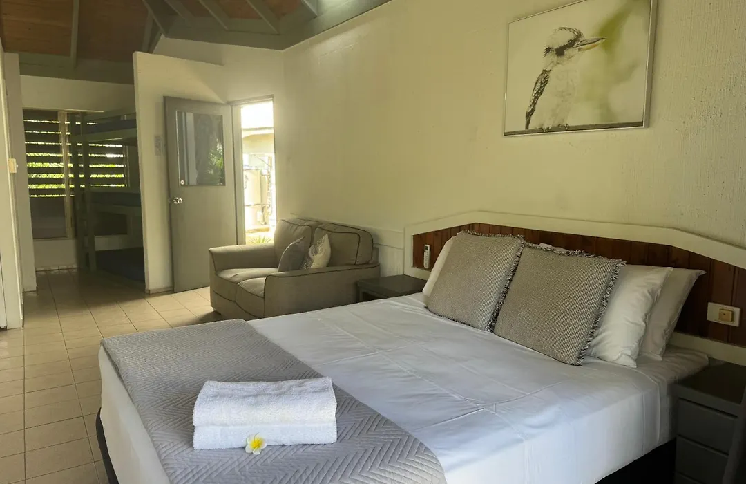 Island Leisure Resort-1