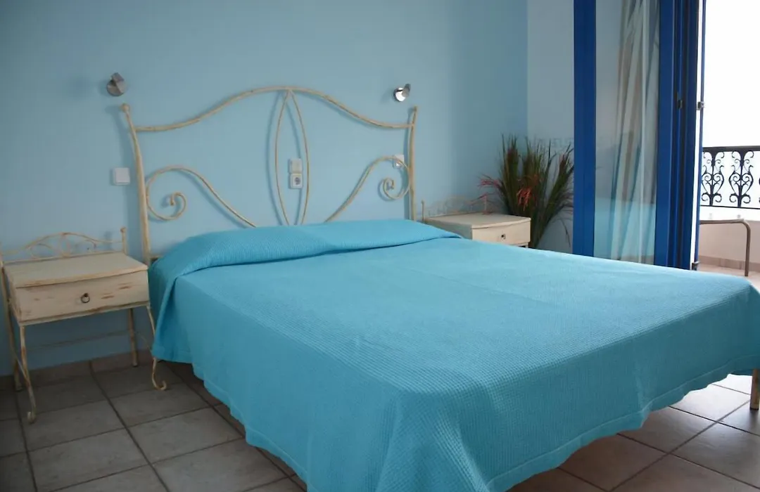 Mochlos Blue-1