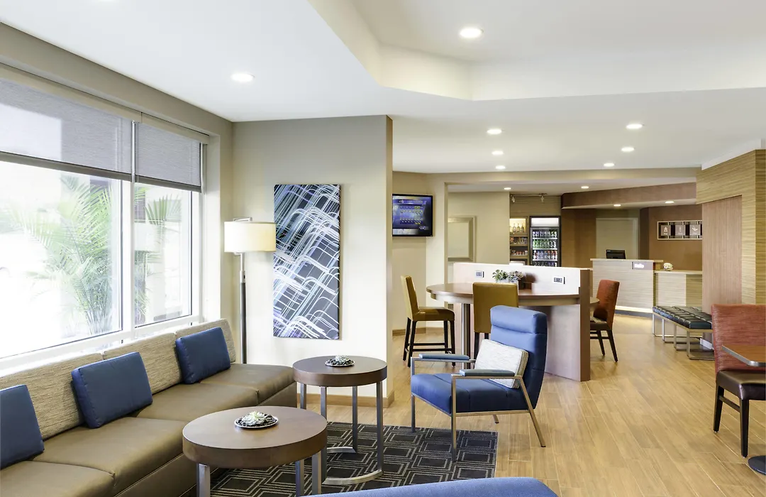 Towneplace Suites By Marriott Dubuque Downtown-1