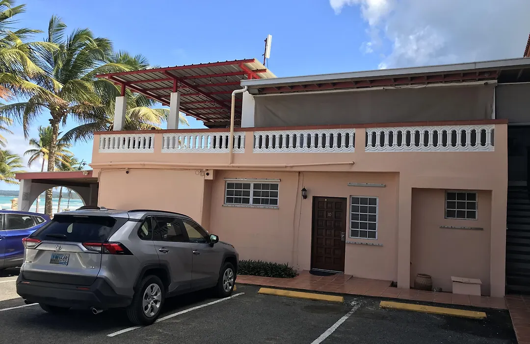 Luquillo Sunrise Beach Inn-1