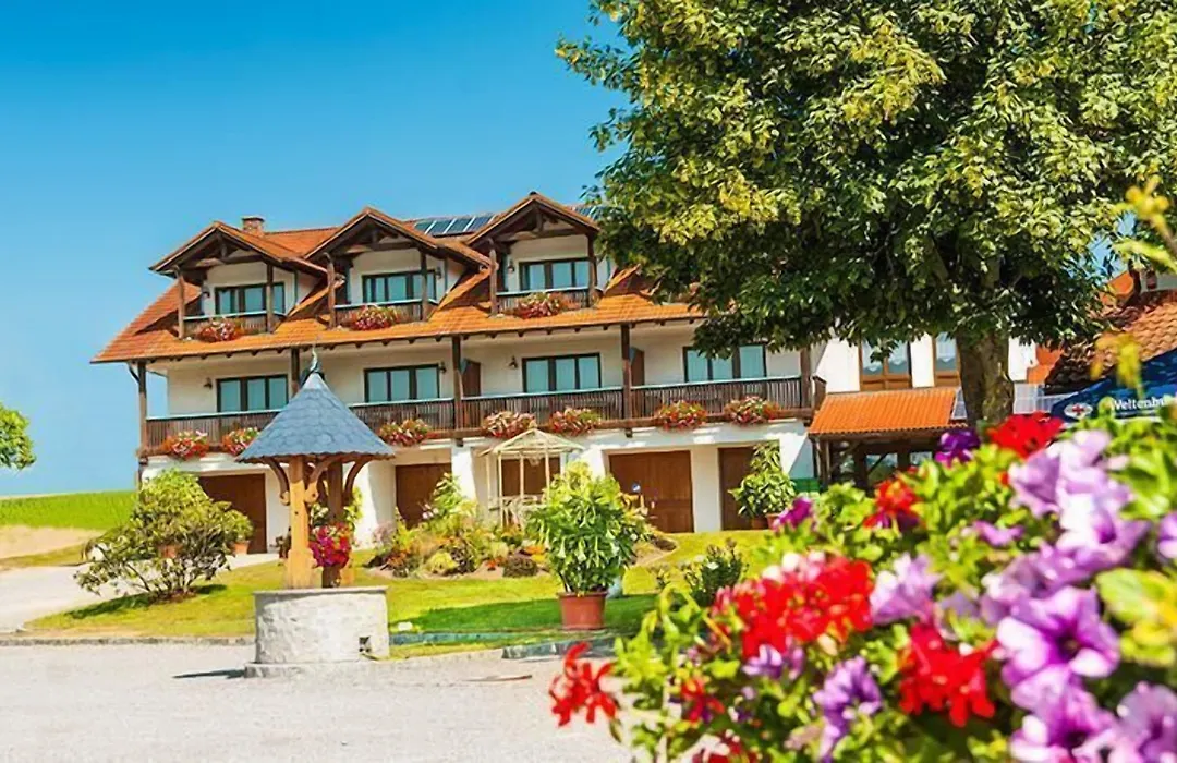 Landhotel Mappacher Hof-1