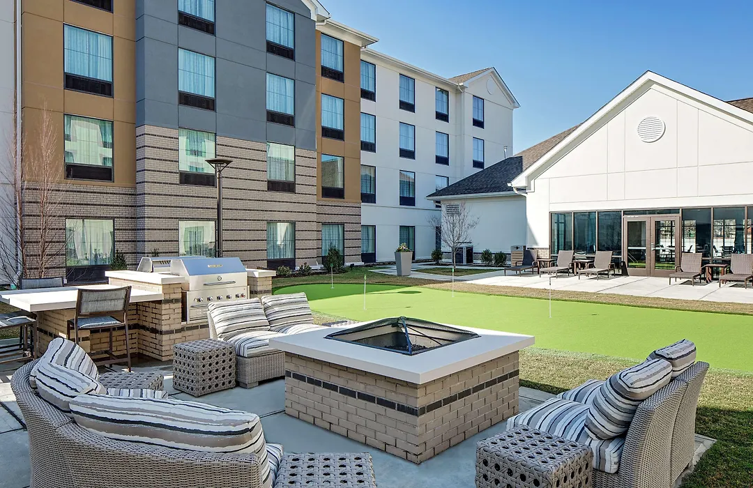 Homewood Suites By Hilton Ronkonkoma-1