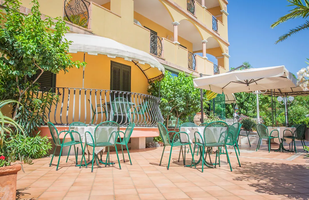 Hotel Costazzurra-1